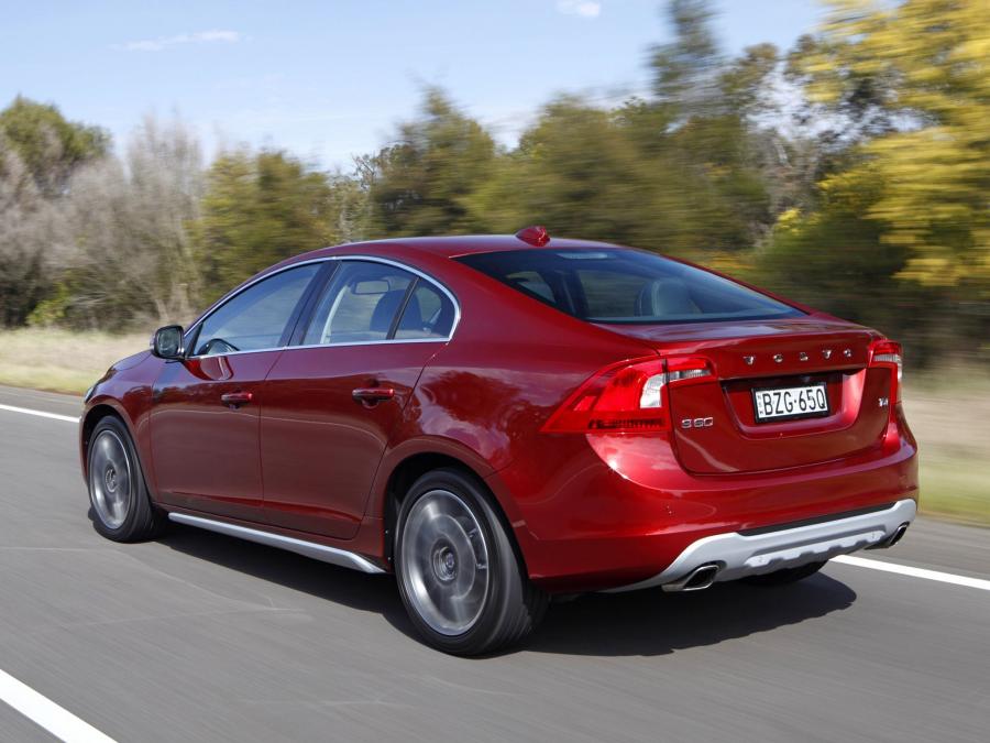 Volvo S60 T4 2011 года  (AU) (фото 2 из 7)